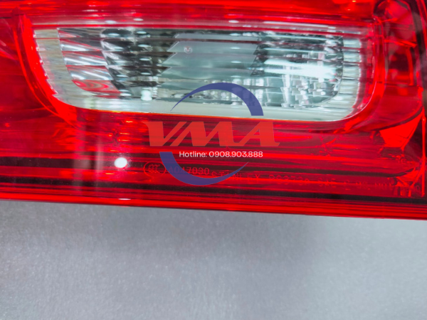 Đèn hậu trong Outlander