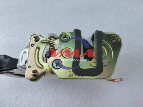 Ngoàm khóa cửa sau phải Lancer