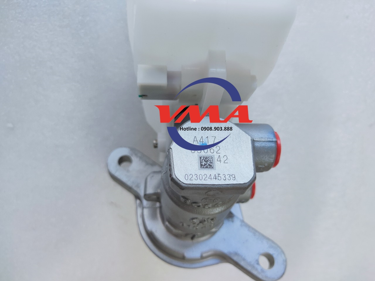 Tổng phanh Mitsubishi Triron 2015