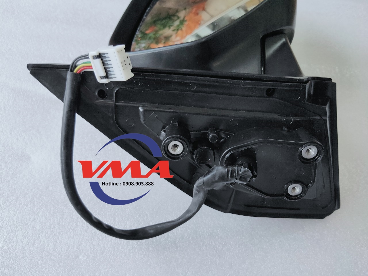 Gương không xi nhan Outlander Sport
