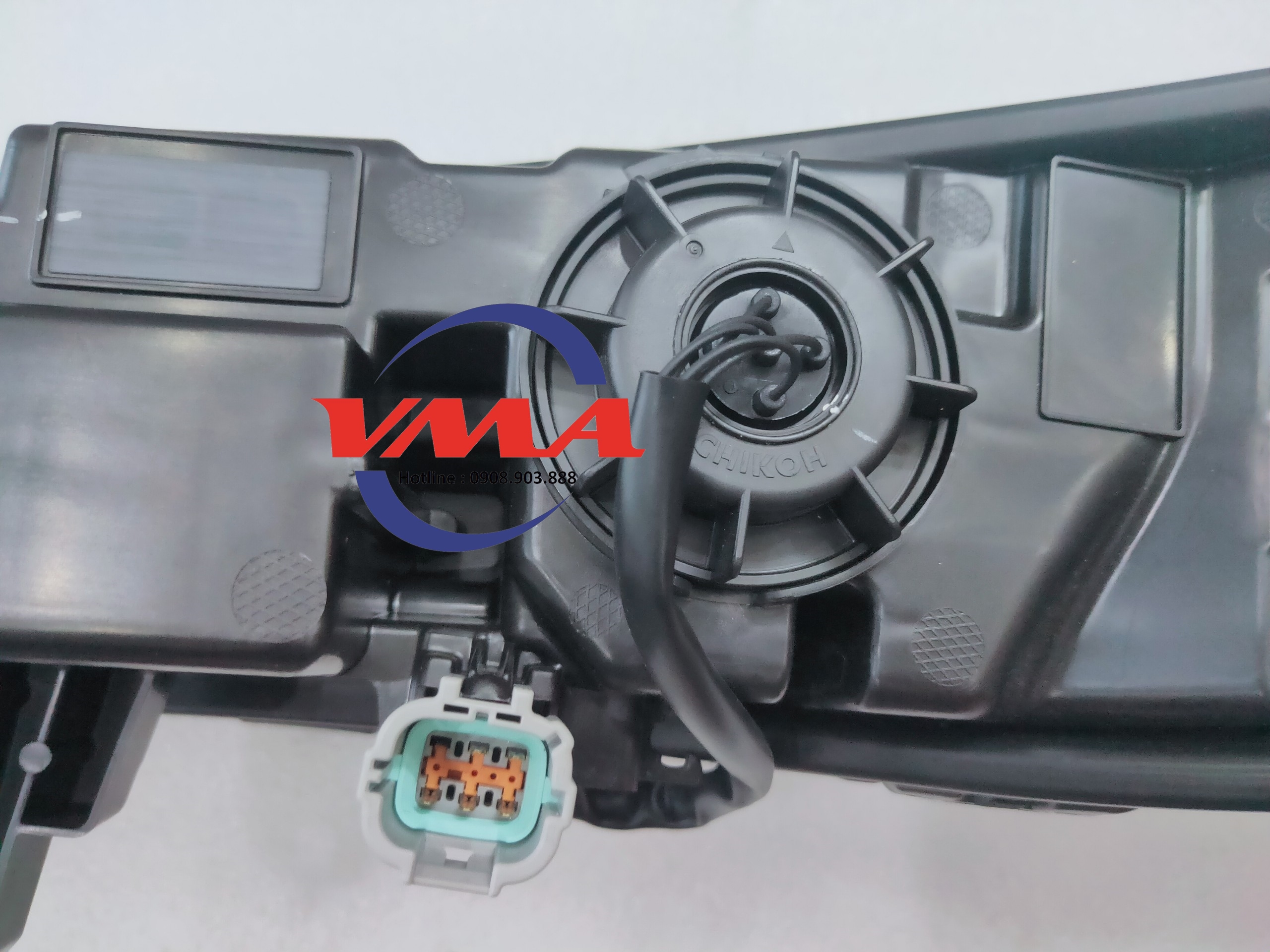 Đèn full Led ban ngày Xpander 2023