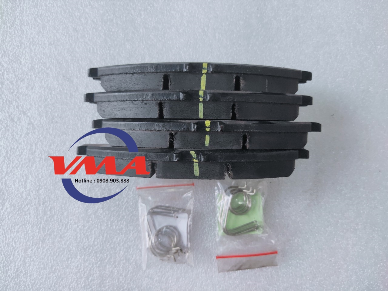1 Má phanh trước Mitsubishi Xpander