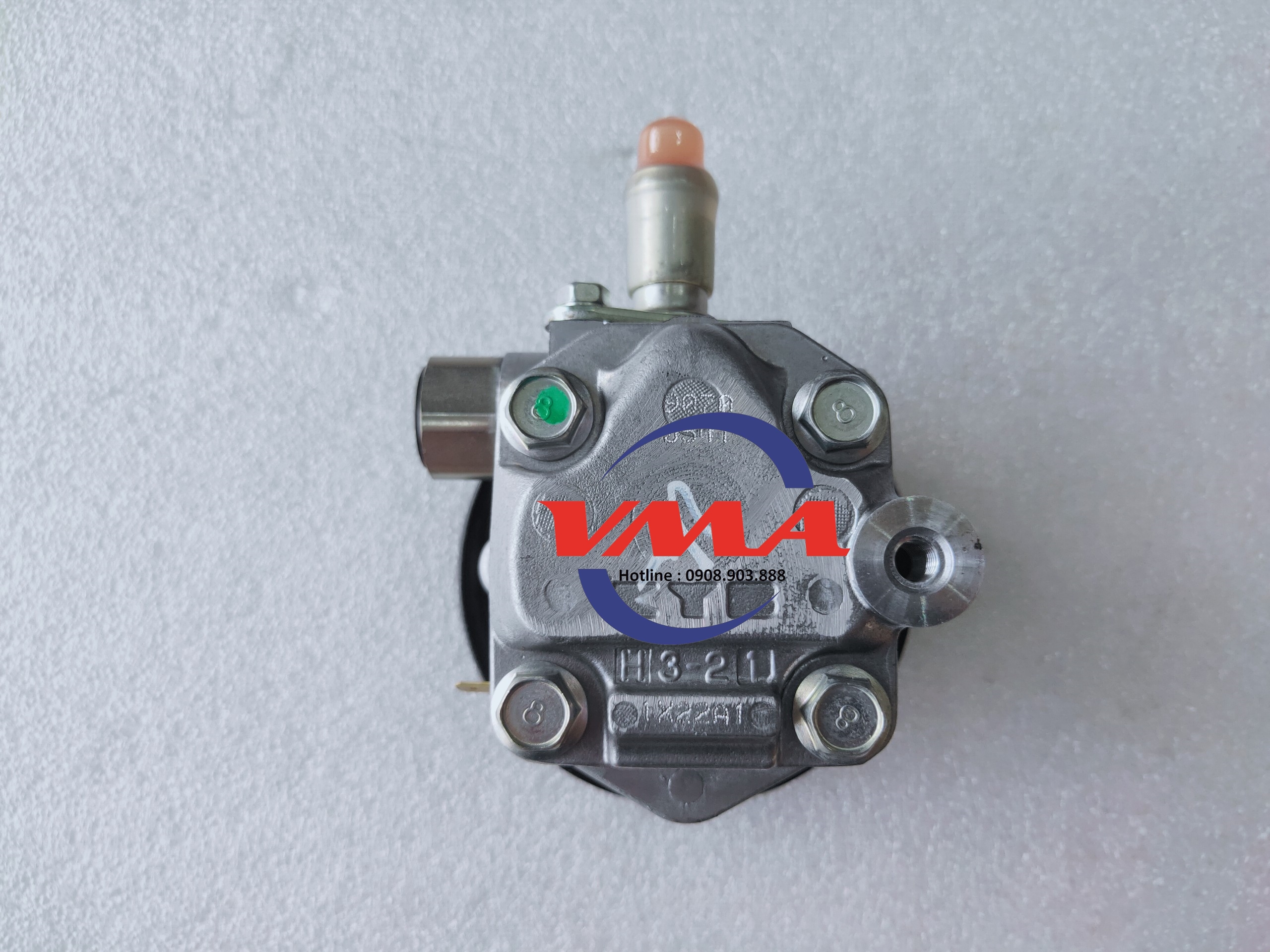 Bơm trợ lực Mitsubishi Zinger