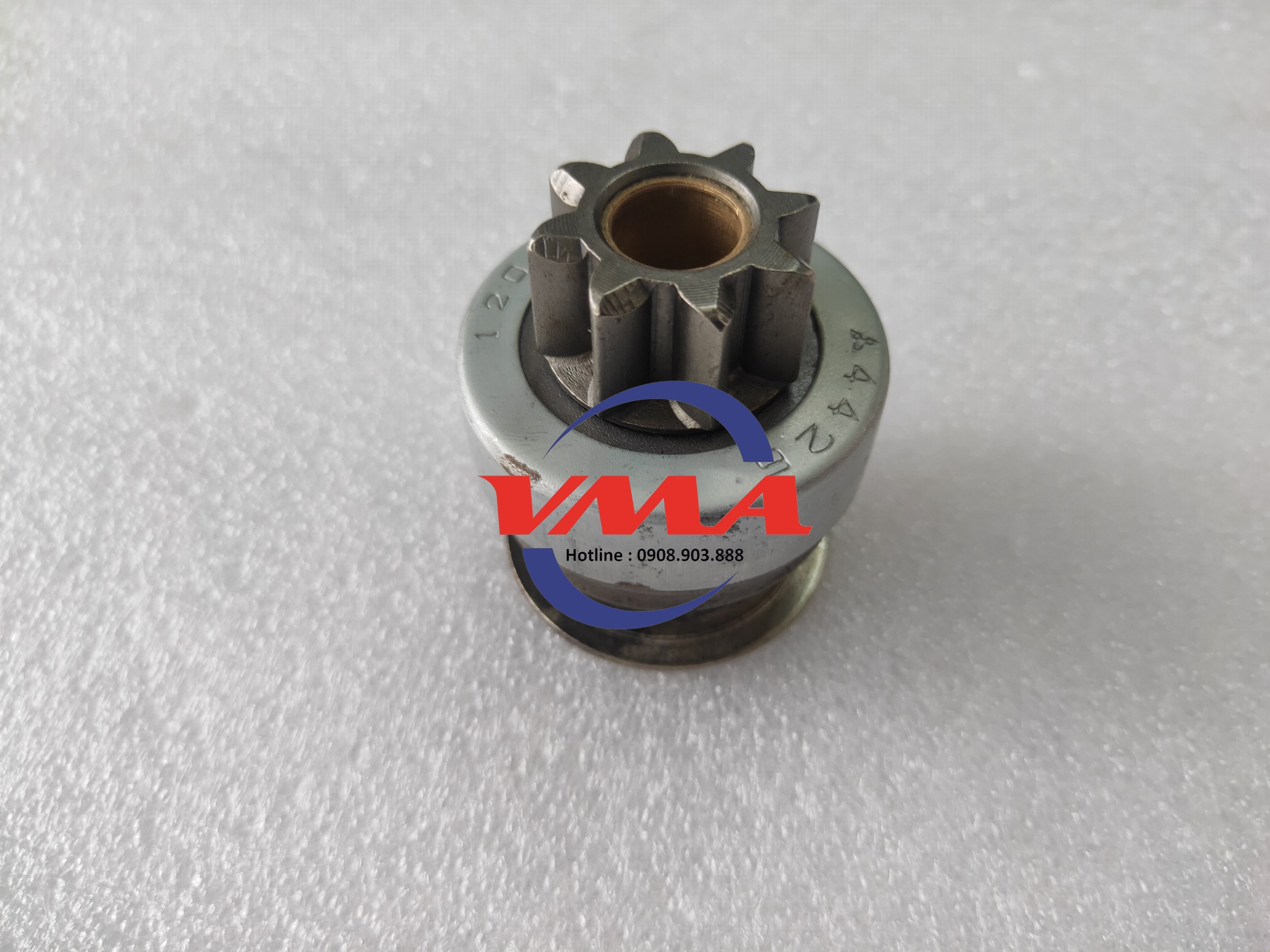 Măng đích đề Mitsubishi Zinger
