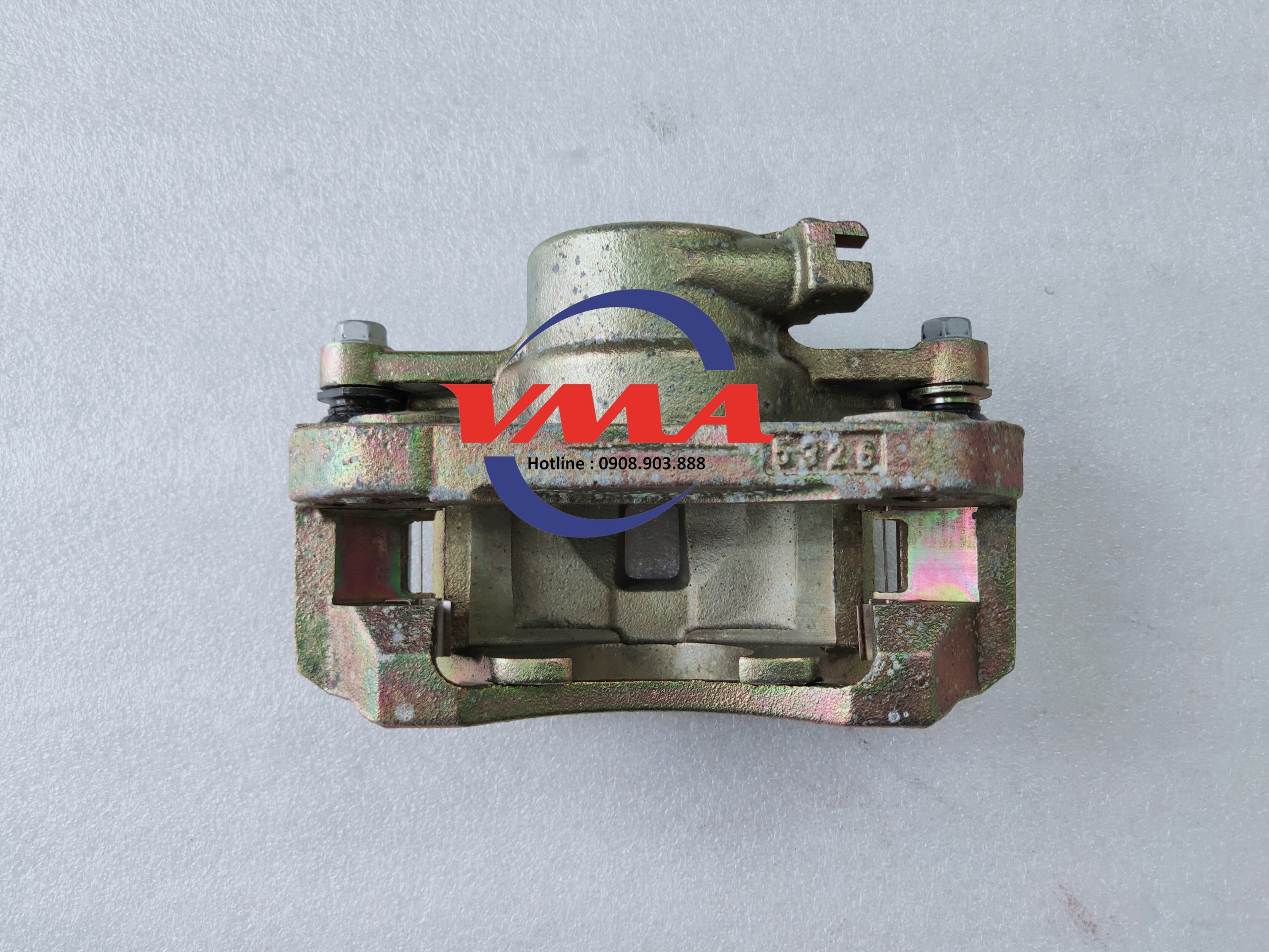 Cụm phanh trước Mitsubishi Jolie