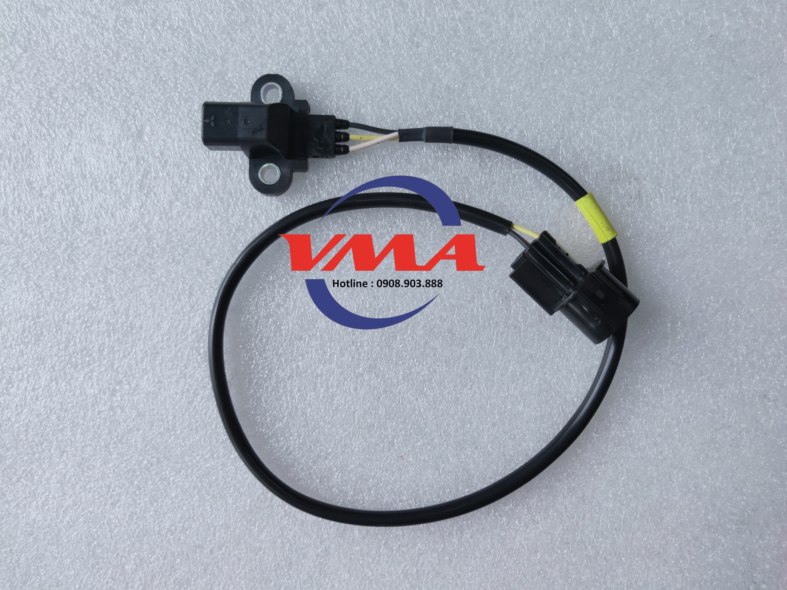 Cảm biến trục cơ Mitsubishi Pajero V93