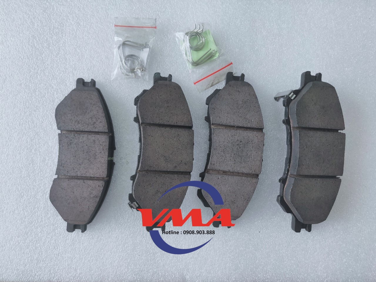 Má phanh trước Mitsubishi Xpander