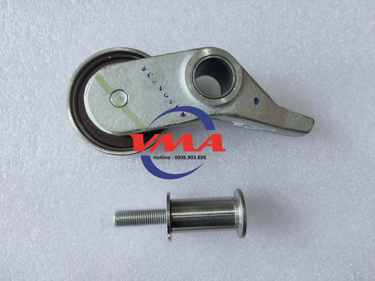 Bi tăng cam Mitsubishi Triton