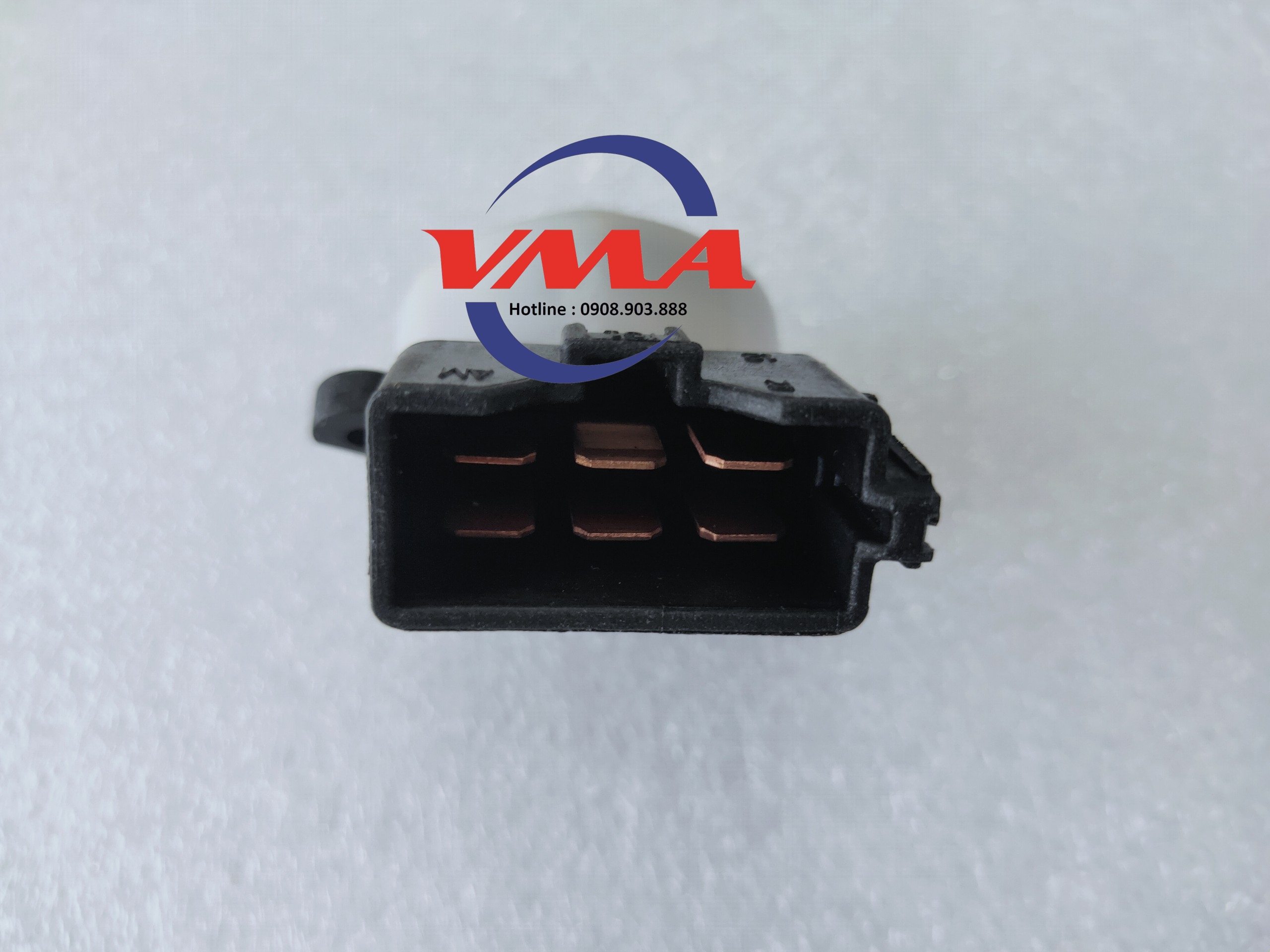 Tiếp điểm đề nổ Pajero V73