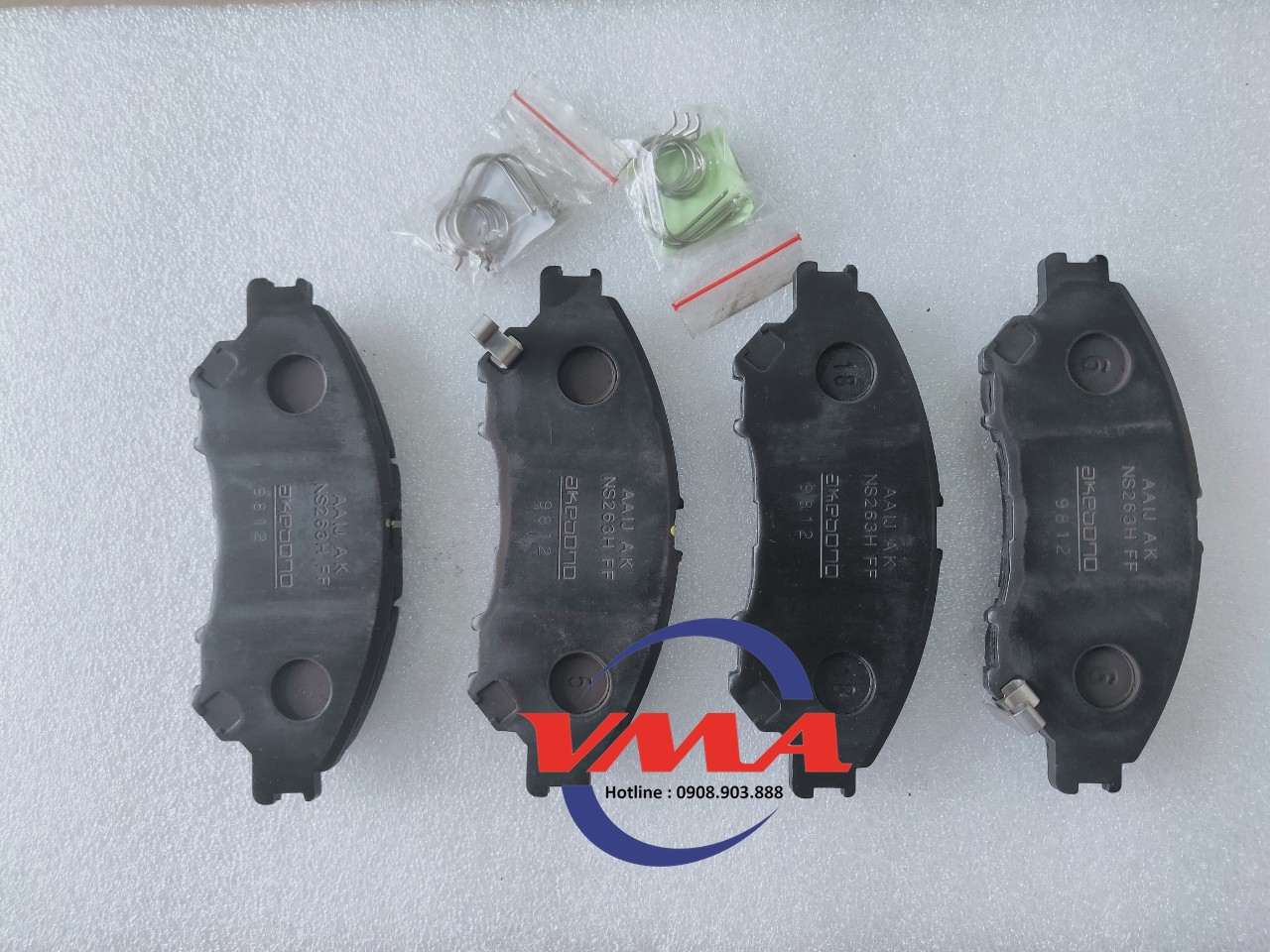 Má phanh trước Mitsubishi Xpander