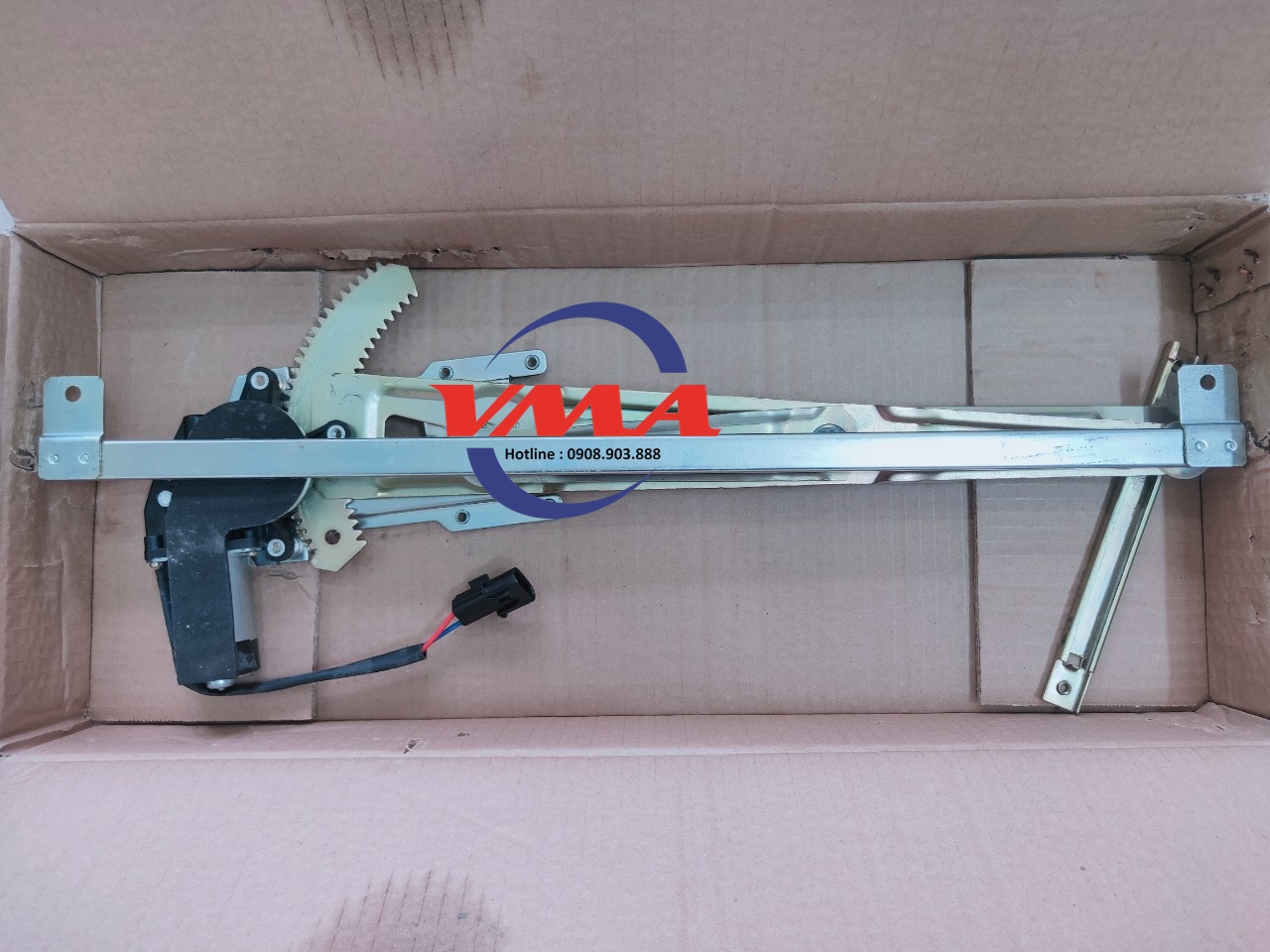 Mô tơ lên kính Mitsubishi Jolie